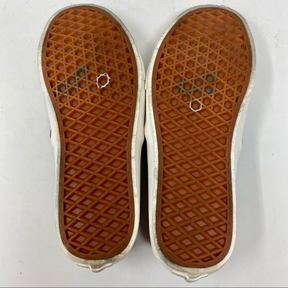 Vans Slipons- Size 7 - Picture 10 of 12